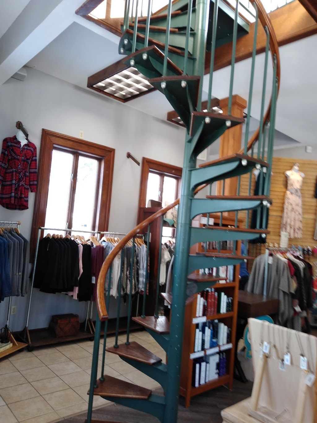 Salon & Spa in the Tower | 10225 Main St #20, Clarence, NY 14031, USA | Phone: (716) 759-1200