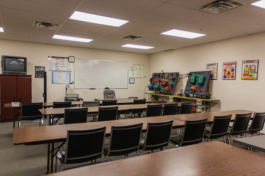 Gennaro Transport Training | 15430 131 Ave NW, Edmonton, AB T5V 0A1, Canada | Phone: (780) 451-0111