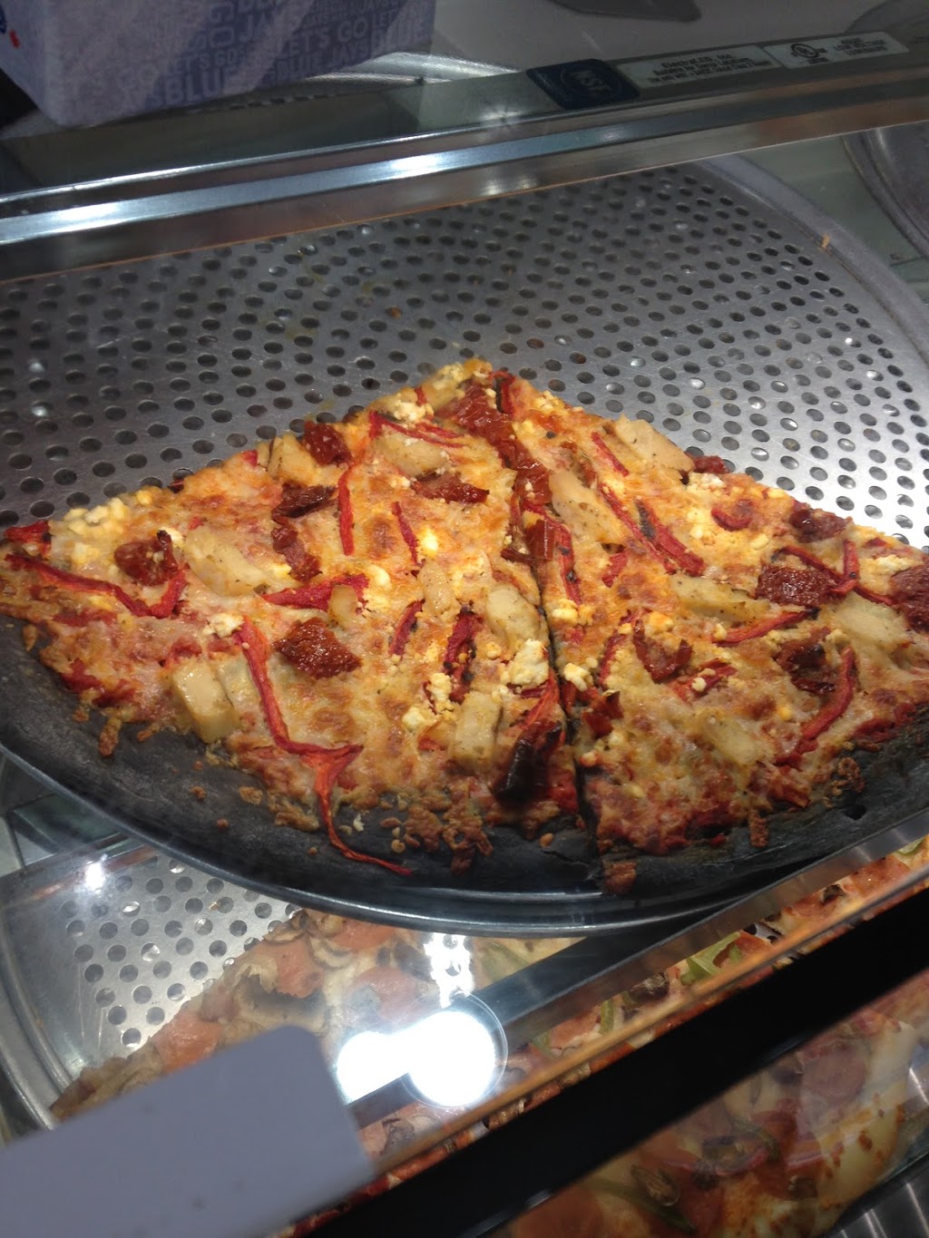 Pizza Nova | 1211 Hurontario St #104a, Mississauga, ON L5G 3H2, Canada | Phone: (416) 439-0000