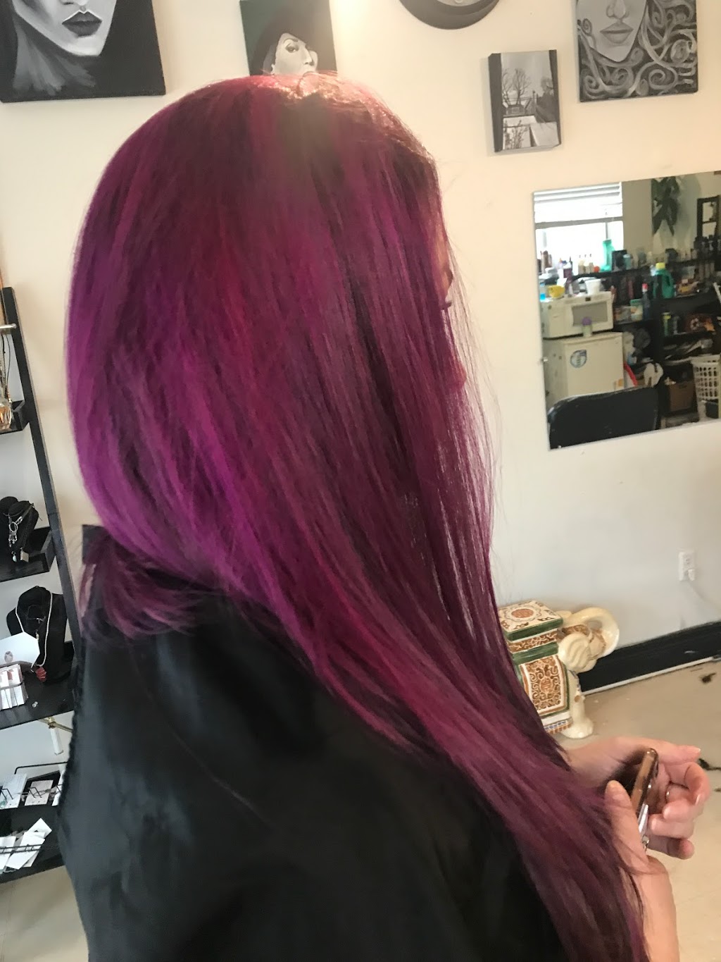 Beckys Hairstyles | 629 Division St,  Kingston, ON K7K 4B7, Canada | Phone: (613) 532-4587