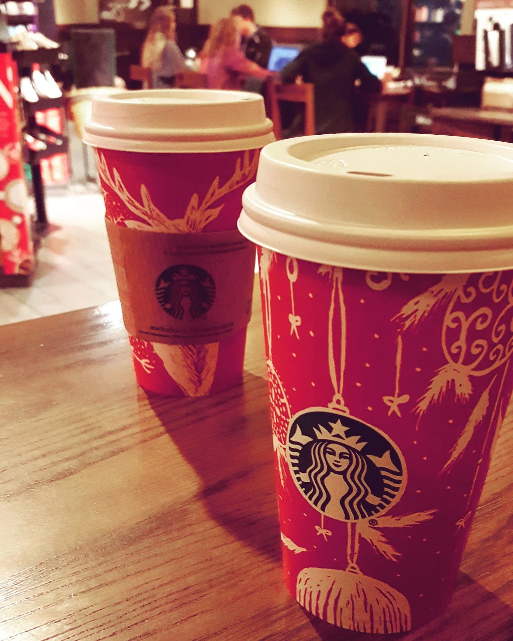 Starbucks | 1907 Sumas Way, Abbotsford, BC V2S 4L5, Canada | Phone: (604) 852-2431