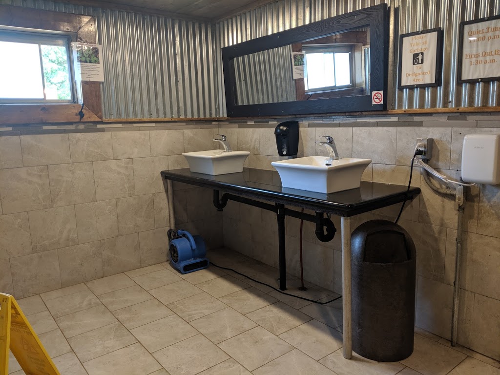 Lagoon Tent and Trailer Park | 100 Lagoon Trailer Park Dr, Huntsville, ON P1H 2J4, Canada | Phone: (705) 789-5011