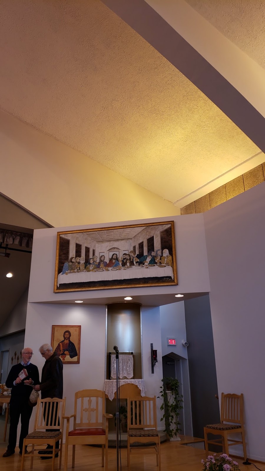 Saint-Pierre-aux-Liens Church | 4205 Rue des Roses, Québec, QC G1G 1N9, Canada | Phone: (418) 626-2052