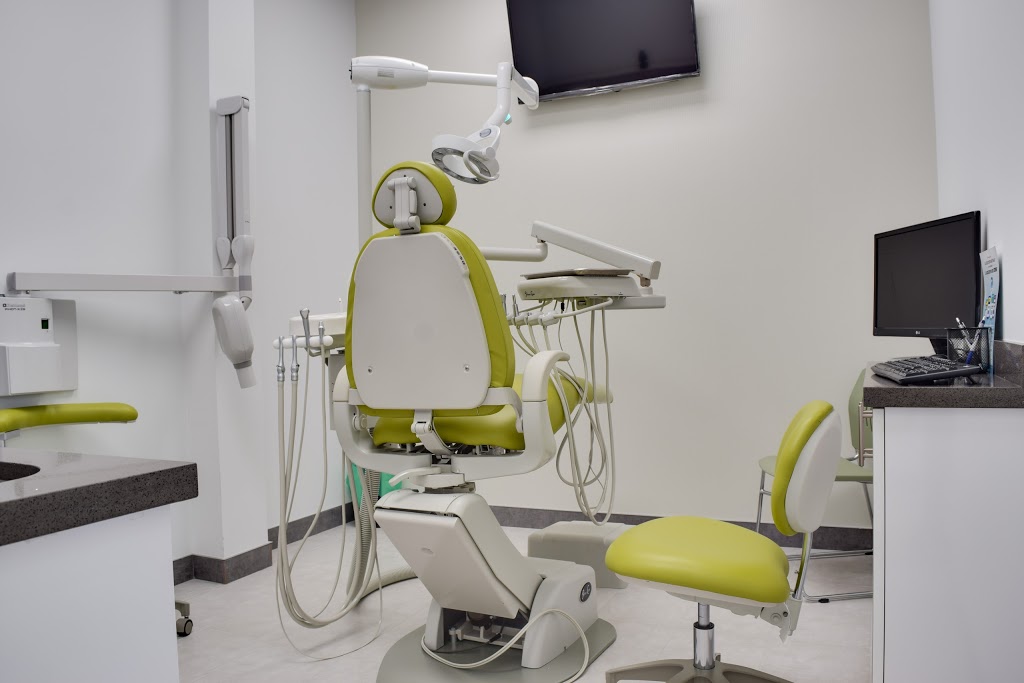 LimeGreen Dental | 310 Limeridge Rd W Unit#8B, Hamilton, ON L9C 2V2, Canada | Phone: (905) 383-7979