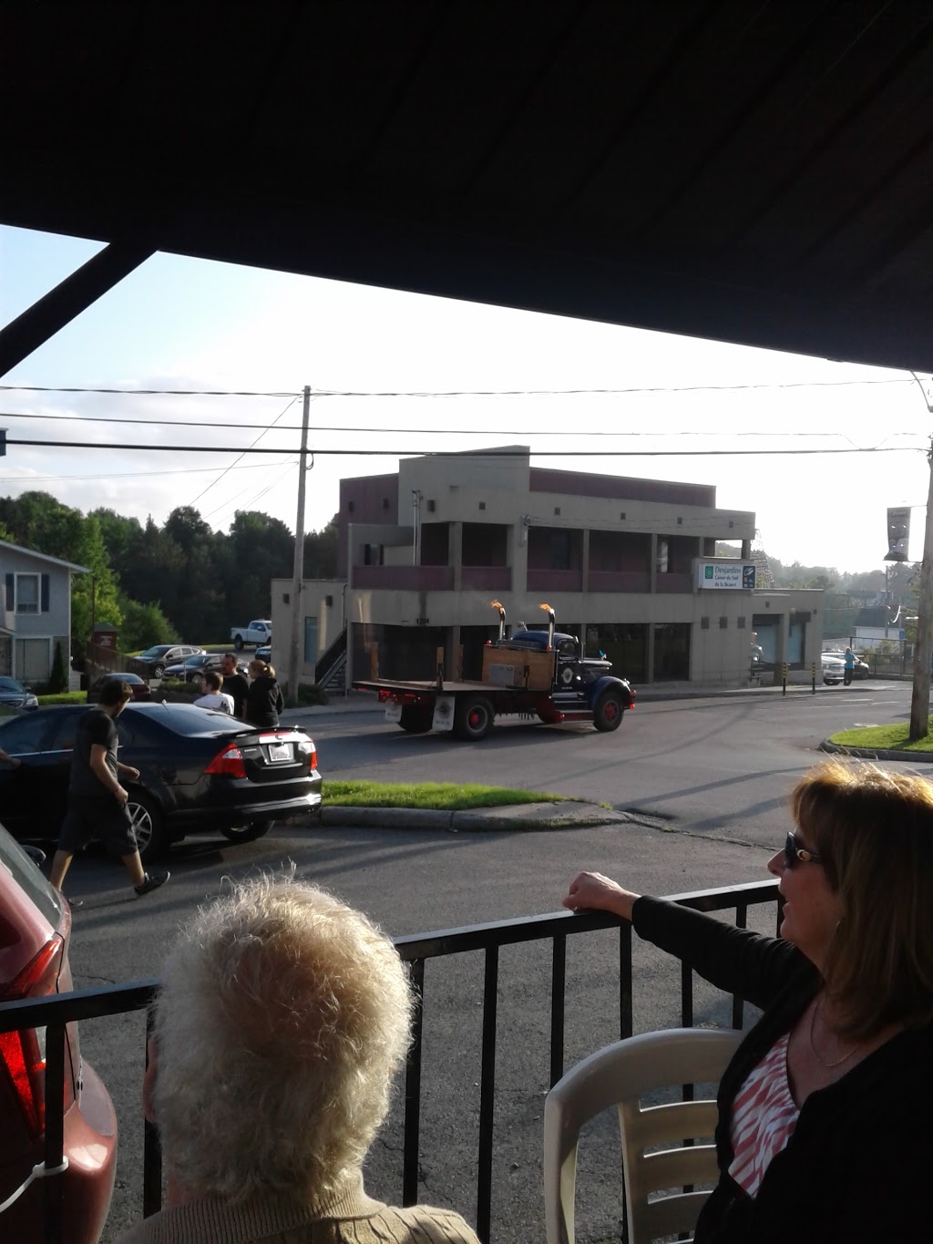 Restaurant Du Brule | 1327 Rue Principale, Saint-Côme-Linière, QC G0M 1J0, Canada | Phone: (581) 312-8222