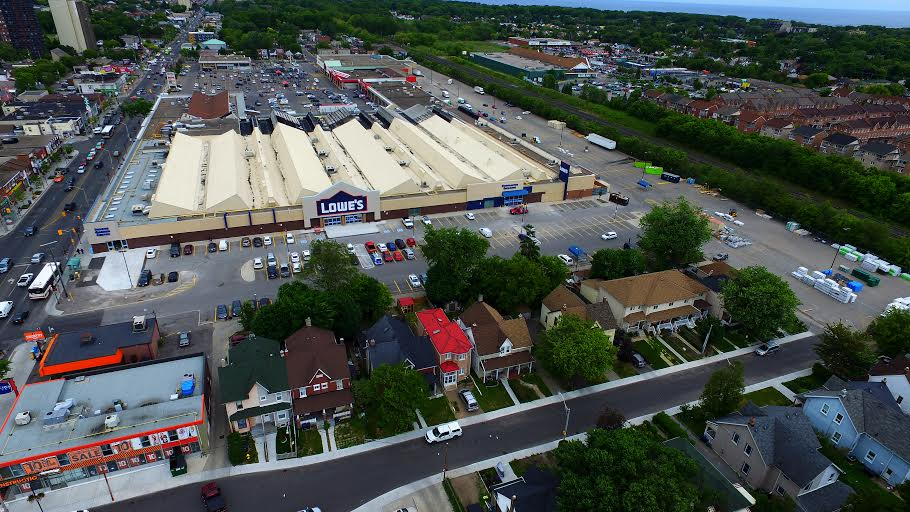 Lowes Home Improvement | 3003 Danforth Ave, Toronto, ON M4C 1M9, Canada | Phone: (416) 698-8281