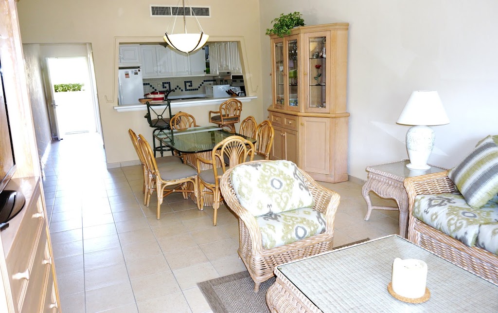 Trasolini Condo Rentals | 7707 Heather St, Vancouver, BC V6P 3R3, Canada | Phone: (604) 327-3263