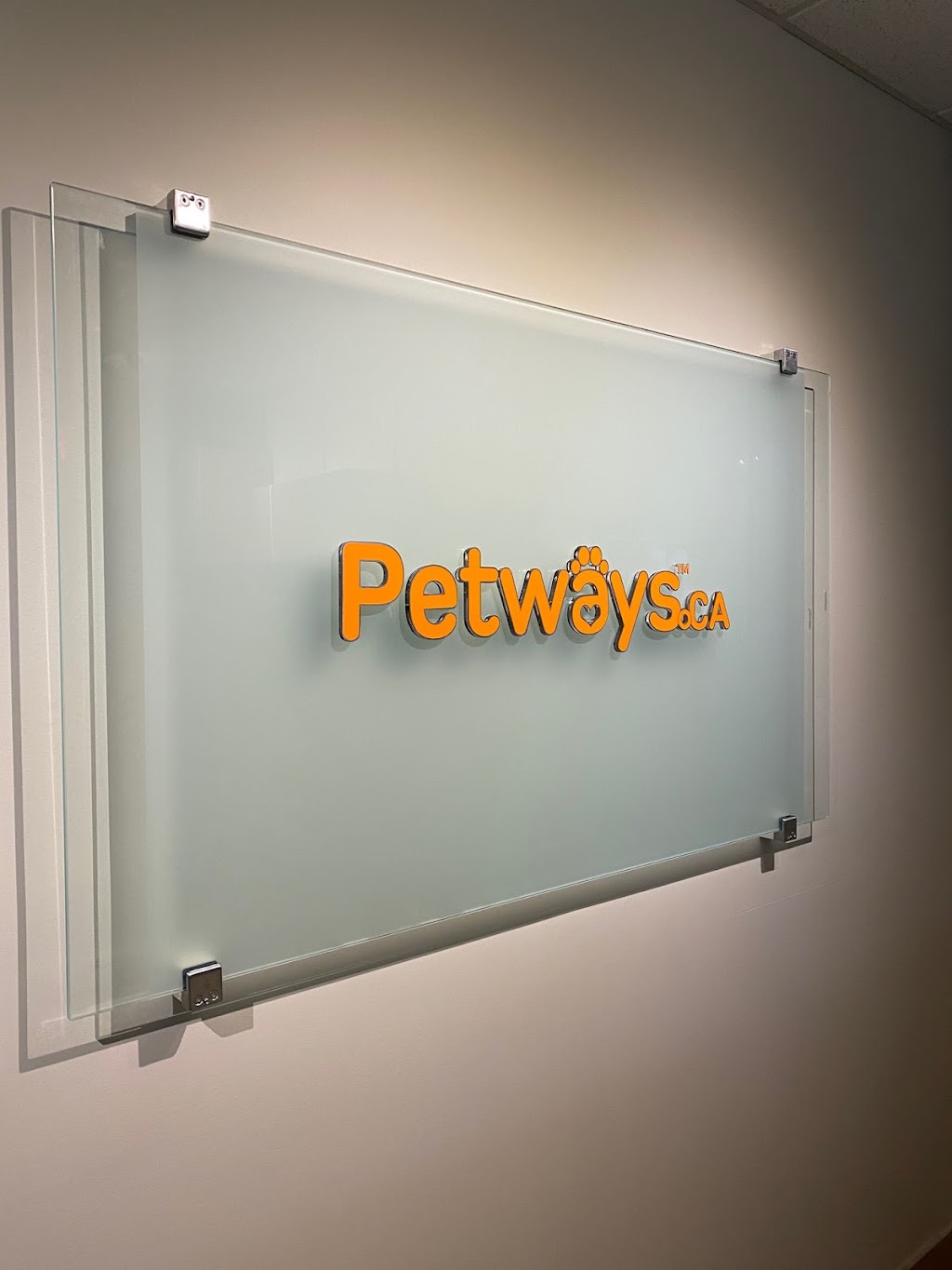 Petways.ca | 2433 Dollarton Hwy #110, North Vancouver, BC V7H 0A1, Canada | Phone: (604) 901-4604