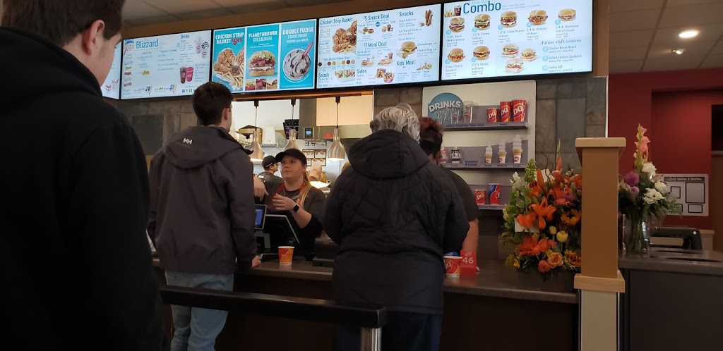 Dairy Queen Grill & Chill | 3286 Highway #2, Fall River, NS B2T 1J5, Canada | Phone: (902) 860-3618
