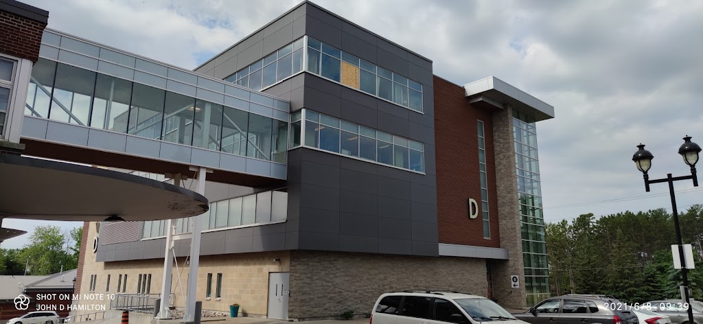 Pembroke Regional Hospital | 705 MacKay St, Pembroke, ON K8A 1G8, Canada | Phone: (613) 732-2811