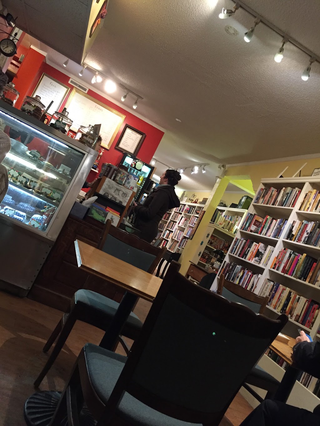 Mandolin Books & Coffee Company 6419 112 Ave NW, Edmonton, AB T5W 0N9