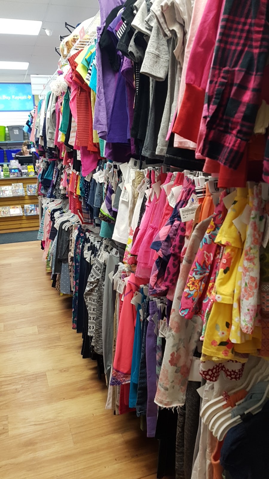 Once Upon A Child | 13-225 Fairview Dr, Brantford, ON N3R 7E3, Canada | Phone: (519) 751-1001