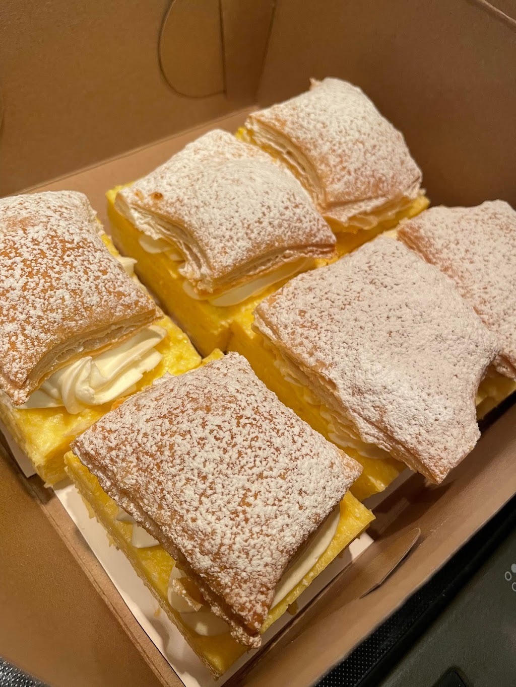 Manuelas Cakery | 81 Solutions Dr, Halifax, NS B3S 1R7, Canada | Phone: (902) 412-8236