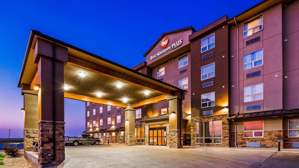 Best Western Plus Moose Jaw | 350 Diefenbaker Dr, Moose Jaw, SK S6J 1N2, Canada | Phone: (306) 972-3334