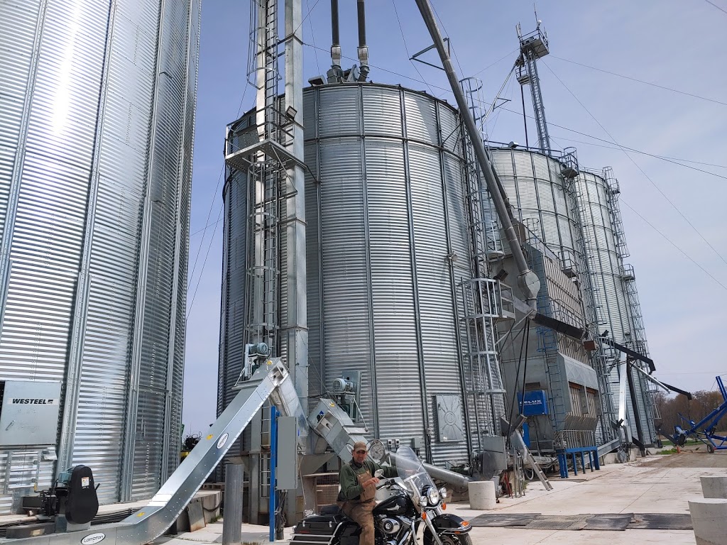 Woodhull Grain | 4005 Woodhull Rd, London, ON N6P 1P3, Canada | Phone: (519) 661-7164