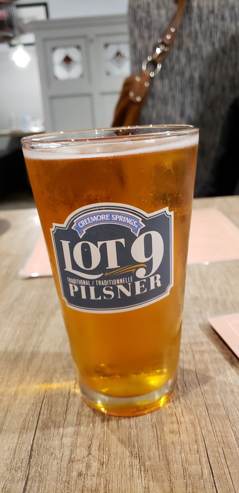 B&B Tap and Grill | 1400 Venetian Blvd, Point Edward, ON N7T 7W6, Canada | Phone: (519) 337-7577