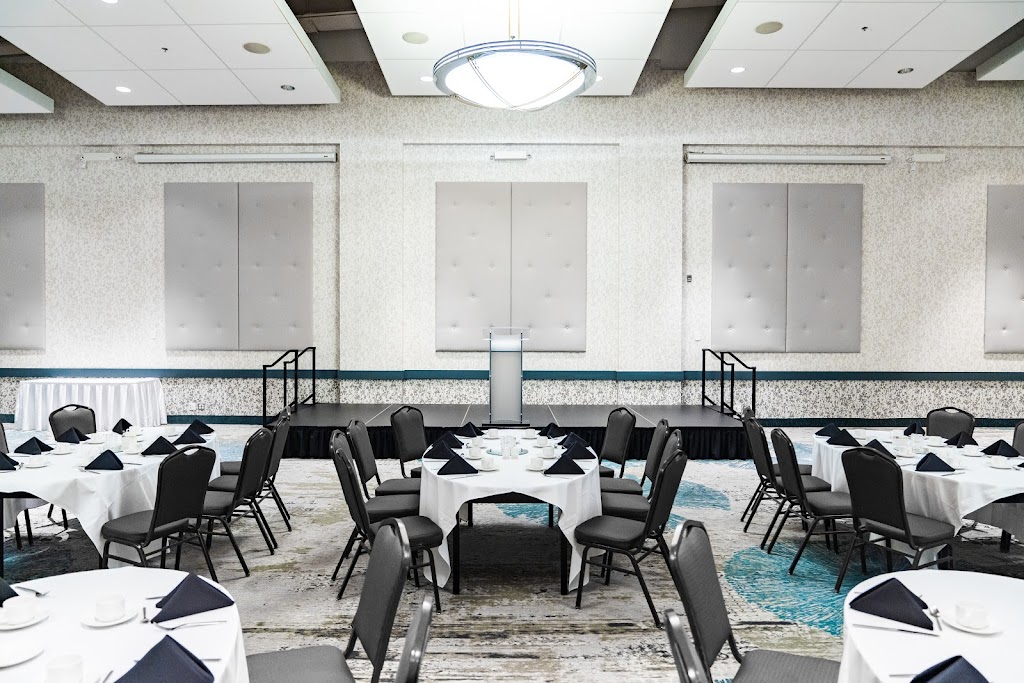 Coast Langley City Hotel & Convention Centre | 20393 Fraser Hwy, Langley, BC V3A 7N2, Canada | Phone: (604) 530-1500