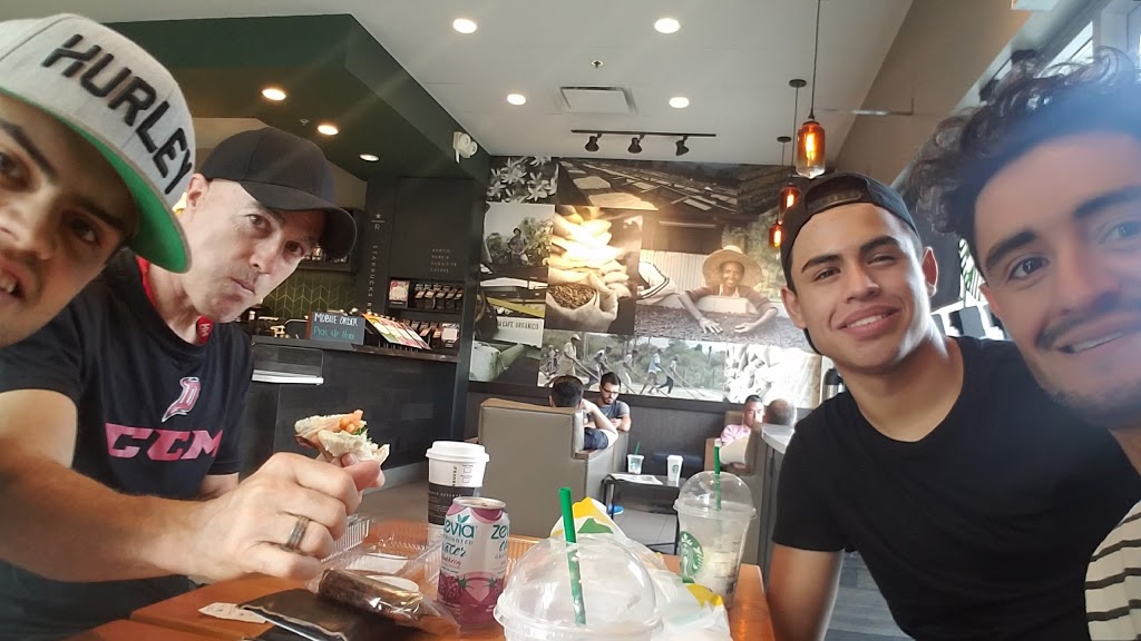 Starbucks | Alder Crossing, 3278 King George Blvd Unit #1, Surrey, BC V4P 1A5, Canada | Phone: (604) 531-8535