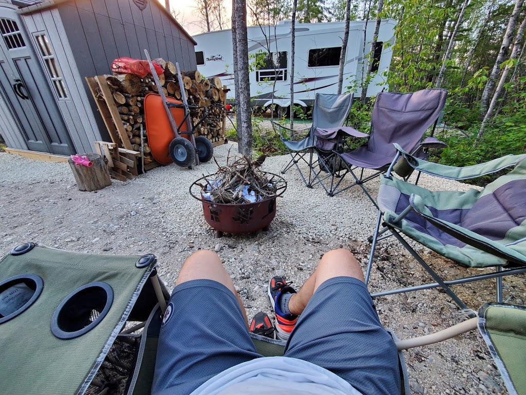 Mordens Meadows Trailer Park | Camp Neustadt Rd, Arnes, MB R0C 0C0, Canada | Phone: (204) 642-5167