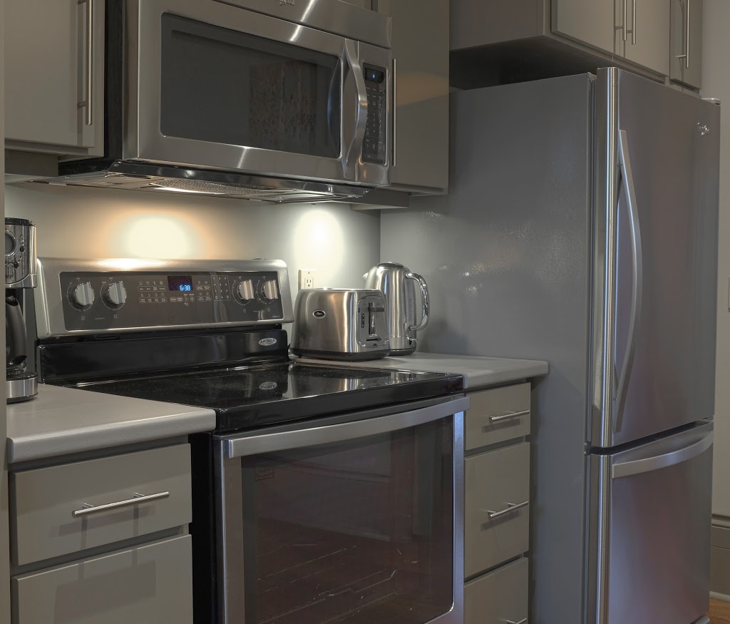 Lancaster House Heritage Suites | 165 Lighthouse St, Goderich, ON N7A 2J8, Canada | Phone: (519) 524-0507