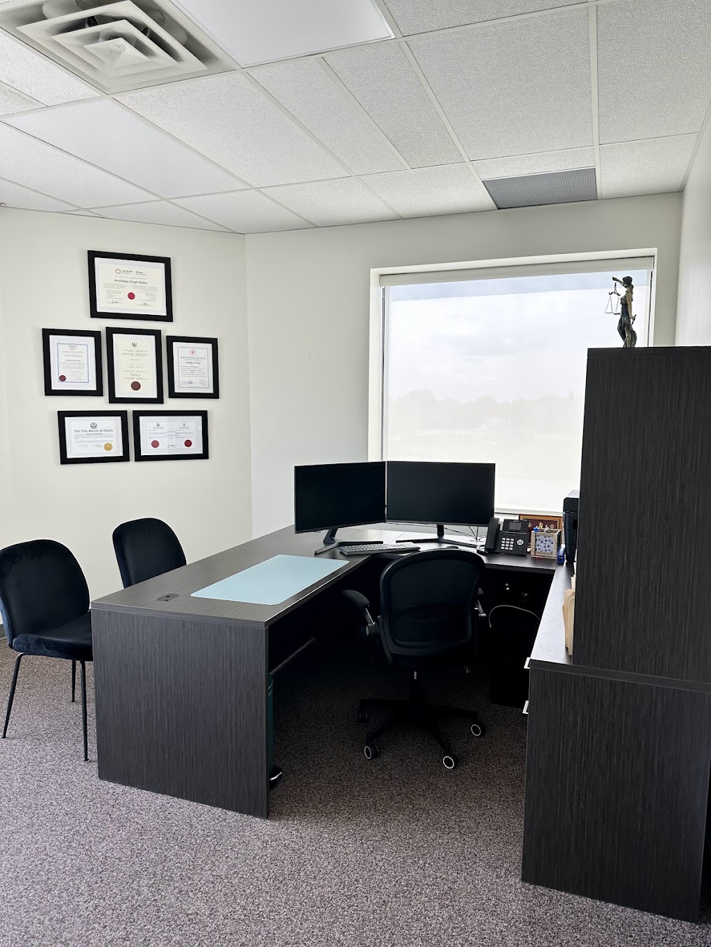 Arsh law Office | 555 Southdale Rd E Suite# 203, London, ON N6E 1A2, Canada | Phone: (548) 489-0900