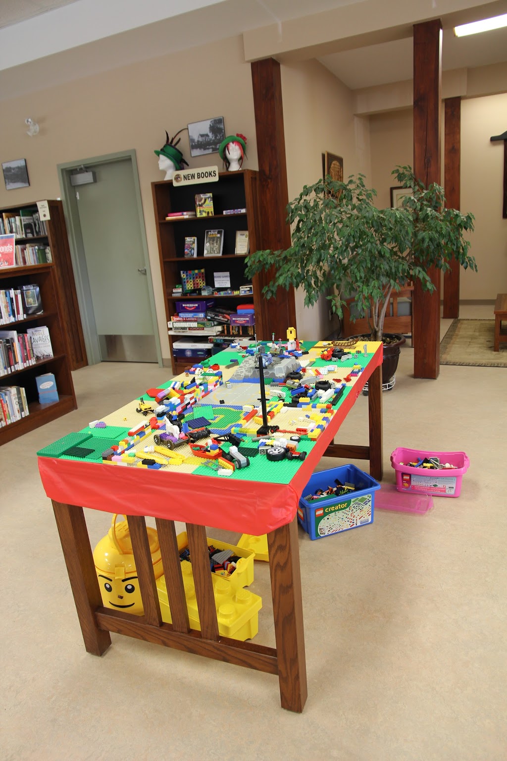 Haliburton County Public Library - Minden Hills Branch | 174 Bobcaygeon Rd, Minden, ON K0M 2K0, Canada | Phone: (705) 286-2491