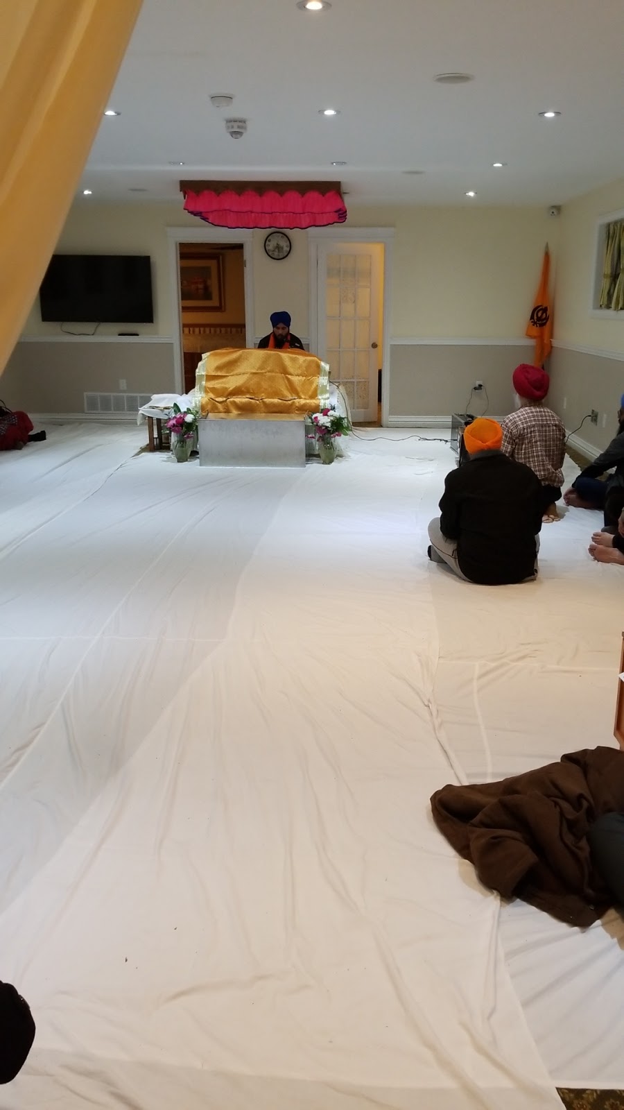 Gurudwara Sahib | 1410 Stevenson Rd N, Oshawa, ON L1H 7K4, Canada | Phone: (647) 955-9569