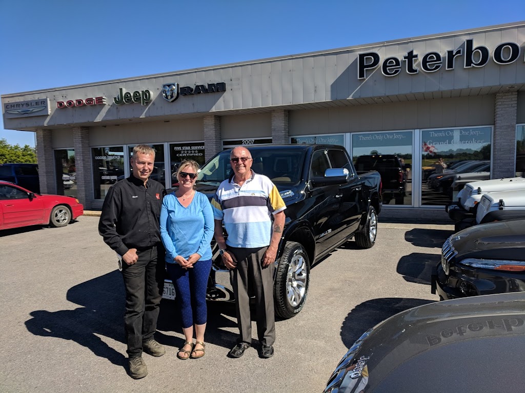 Peterborough Chrysler | 2017 Lansdowne St W, Peterborough, ON K9J 7Y4, Canada | Phone: (877) 228-9390