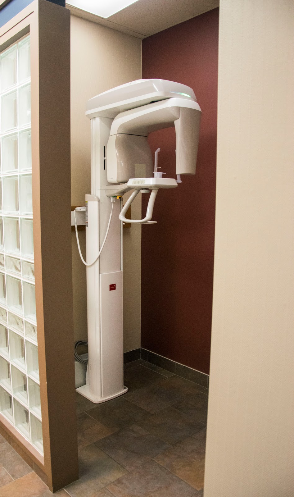 Janz Family Dental | 10470 Mayfield Rd NW, Edmonton, AB T5P 4P4, Canada | Phone: (780) 484-8573