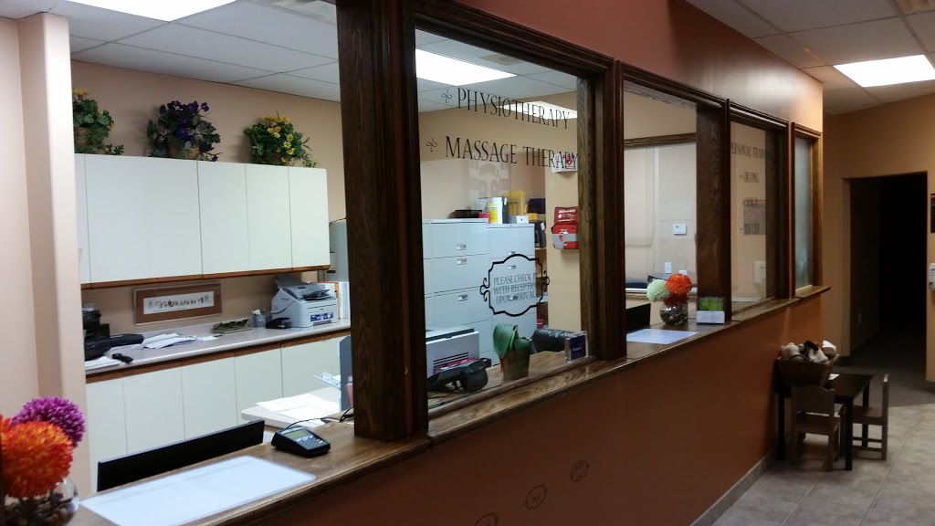 Doug Freer & Associates - Physiotherapy & Massage Therapy | 115 Bell Farm Rd #102, Barrie, ON L4M 5G1, Canada | Phone: (705) 733-0660