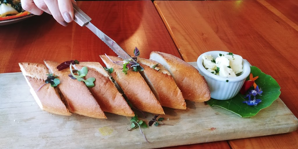 Summerhill Pyramid Bistro | 4870 Chute Lake Rd, Kelowna, BC V1W 4M3, Canada | Phone: (800) 667-3538 ext. 130