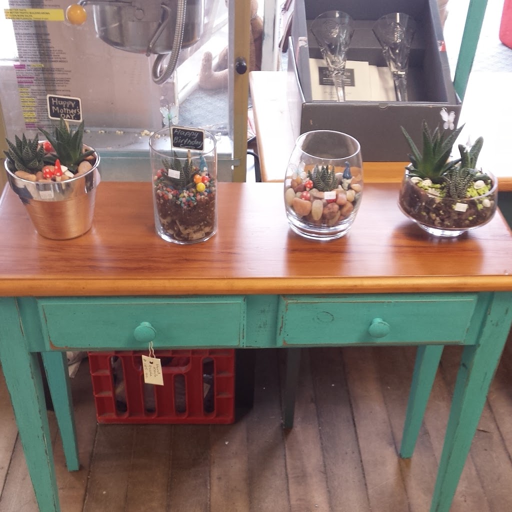 East End Vendors Market | 7272 ON-26, Stayner, ON L0M 1S0, Canada | Phone: (705) 428-5550