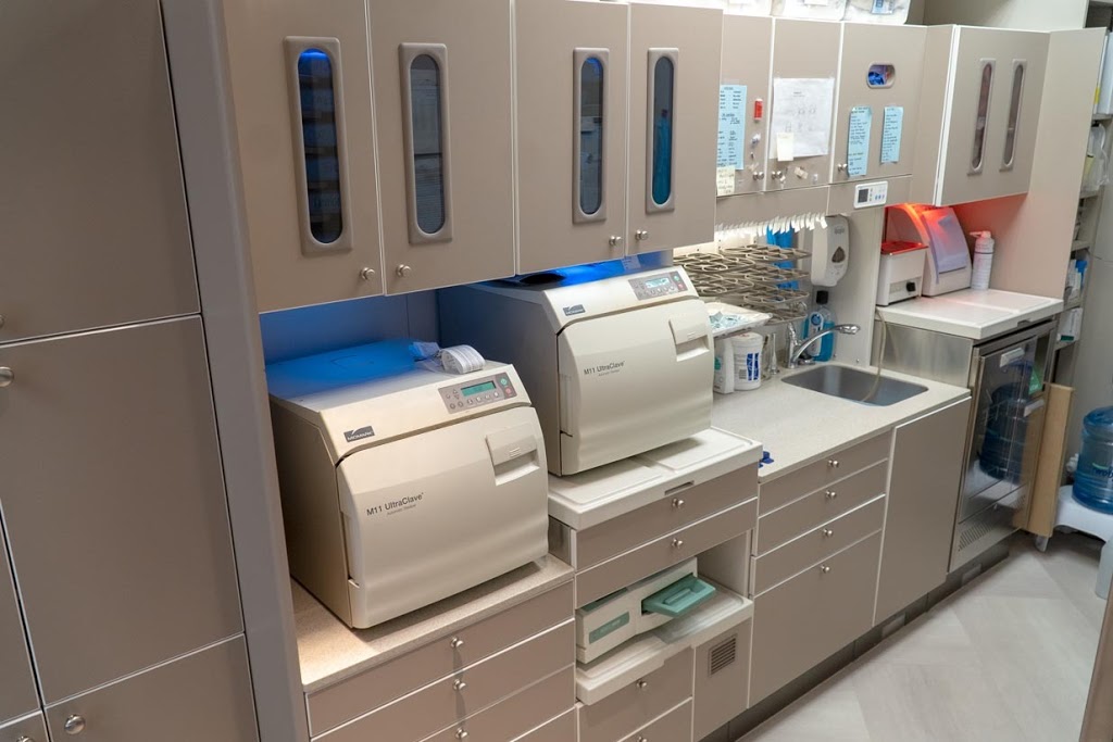 Oakridge Crossing Dental | 2580 Southland Dr SW #58a, Calgary, AB T2V 4J8, Canada | Phone: (403) 475-9800