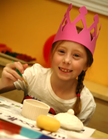 Crock A Doodle Bowmanville | 2384 Durham Regional Hwy 2, Bowmanville, ON L1C 3K7, Canada | Phone: (905) 419-2319
