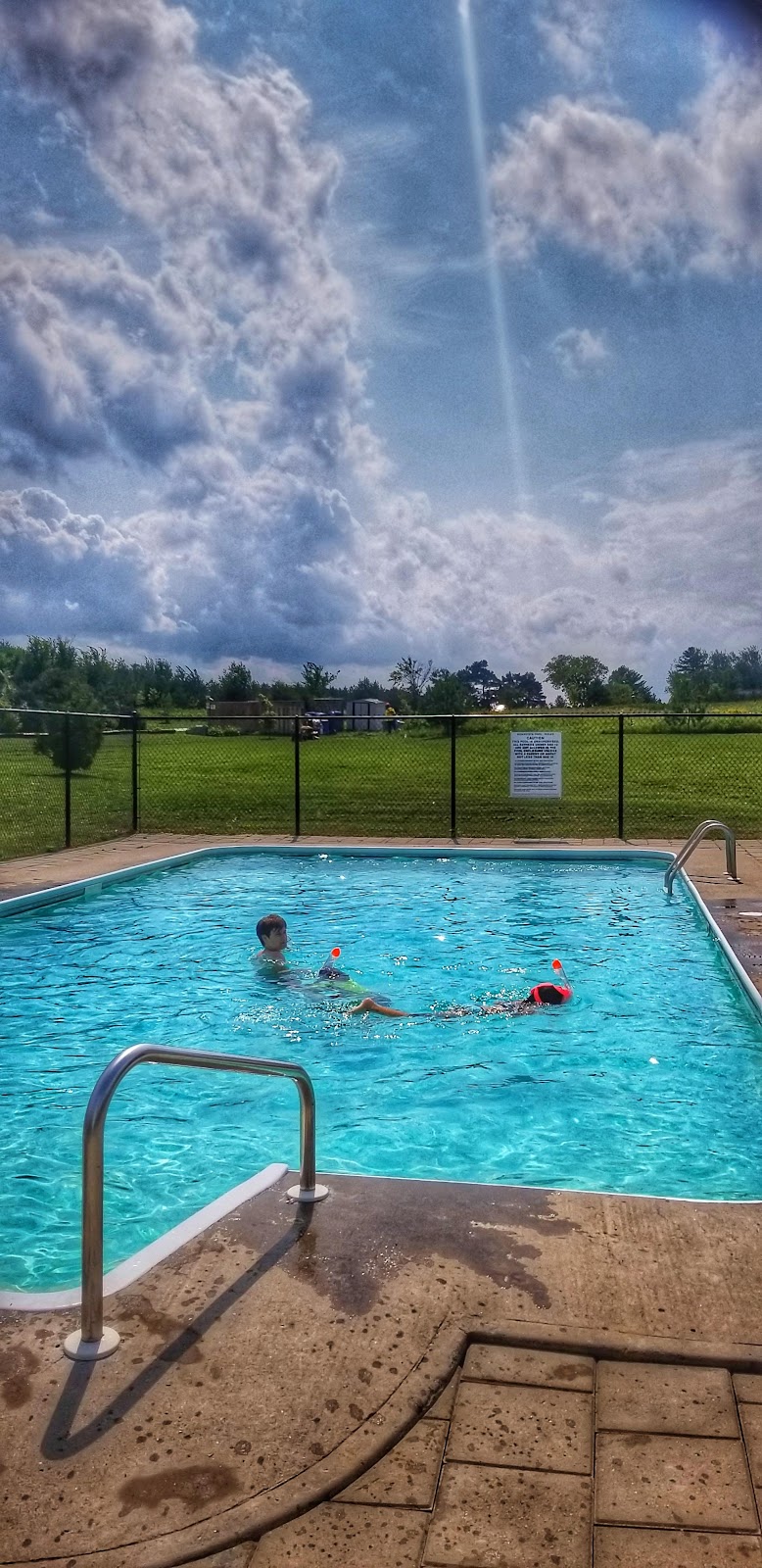 BonaVista Campground Inc. | 18070 Hwy 17, Cobden, ON K0J 1K0, Canada | Phone: (613) 646-2716