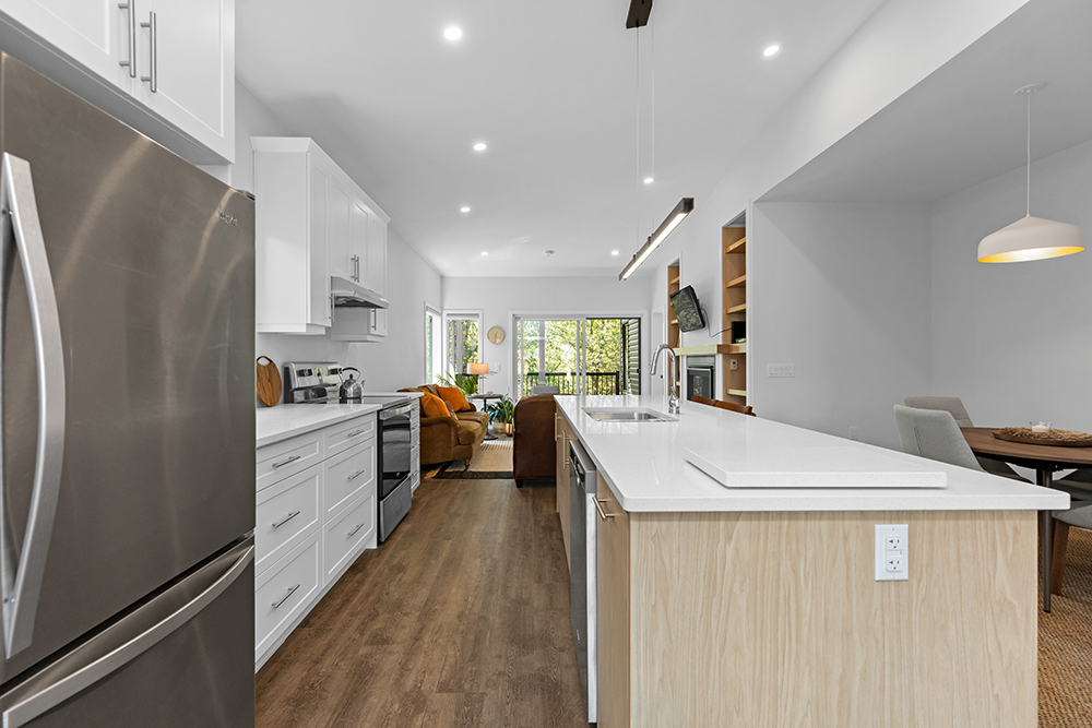 Thunder Creek Homes | 41 Winnifred Ave, Parry Sound, ON P2A 2E6, Canada | Phone: (705) 746-0367