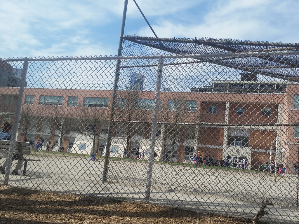 Church Street Junior Public School | 83 Alexander St, Toronto, ON M4Y 1B7, Canada | Phone: (416) 393-1250