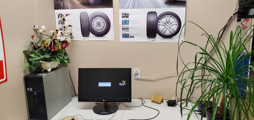 L A Auto Repairs | 66 Thomas St #14, Mississauga, ON L5M 2P3, Canada | Phone: (905) 814-8711