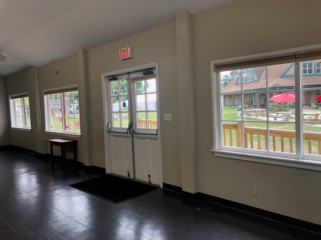 Alexandra Hall | 2916 McBride Ave, Surrey, BC V4A 3G2, Canada | Phone: (604) 535-0015