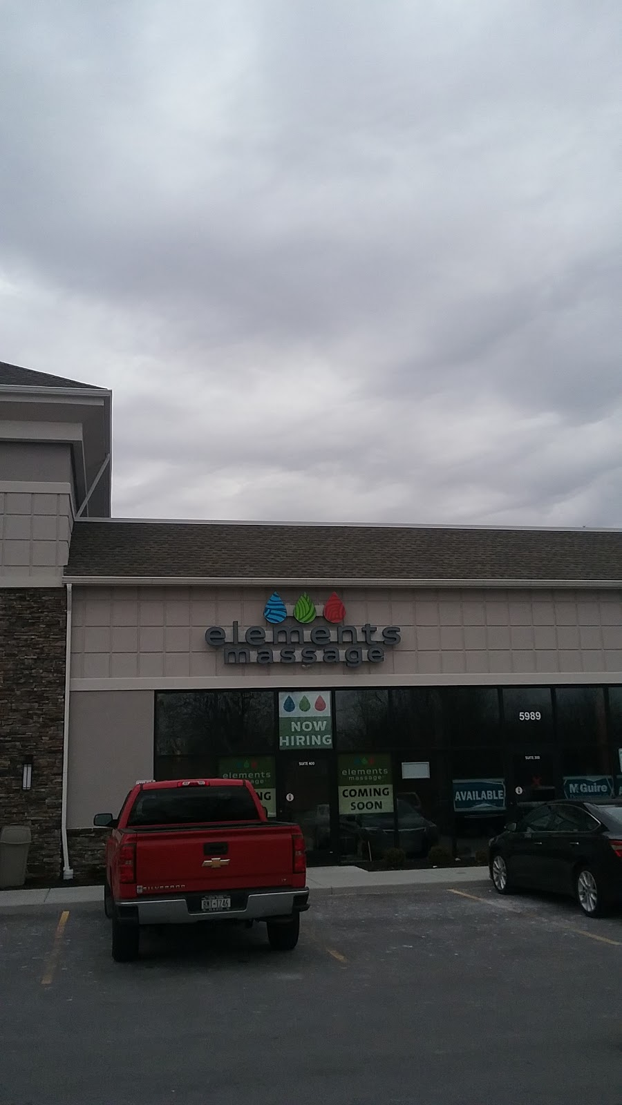 Elements Massage - East Amherst | 5989 Transit Rd, East Amherst, NY 14051, USA | Phone: (716) 226-0625