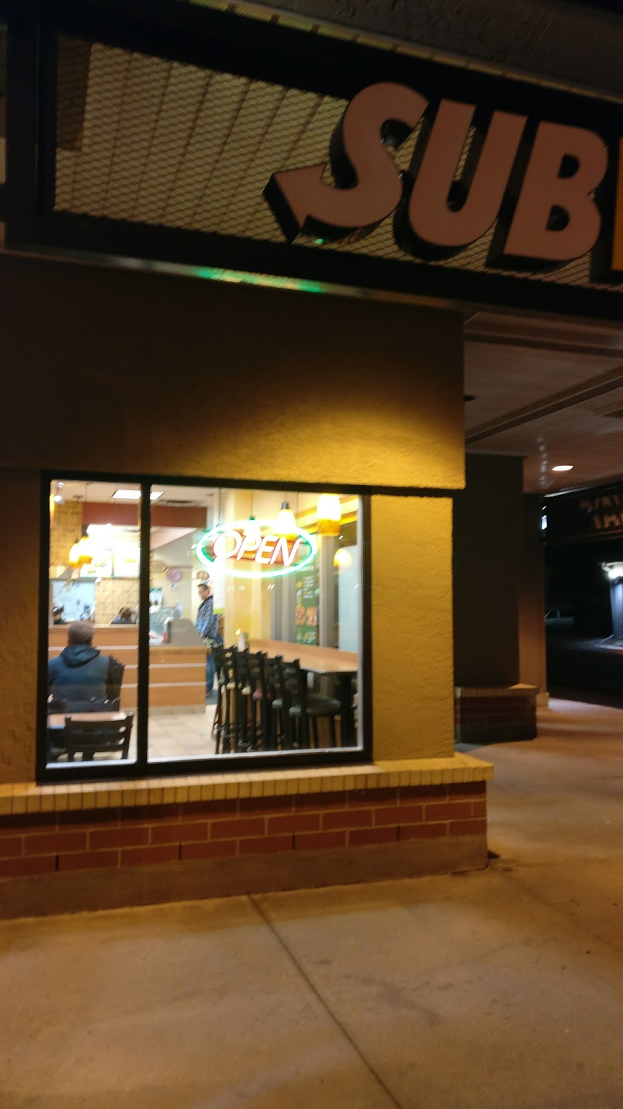 Subway | 4101 8338 18 St SE Bay 240, Calgary, AB T2C 2X5, Canada | Phone: (403) 236-1010