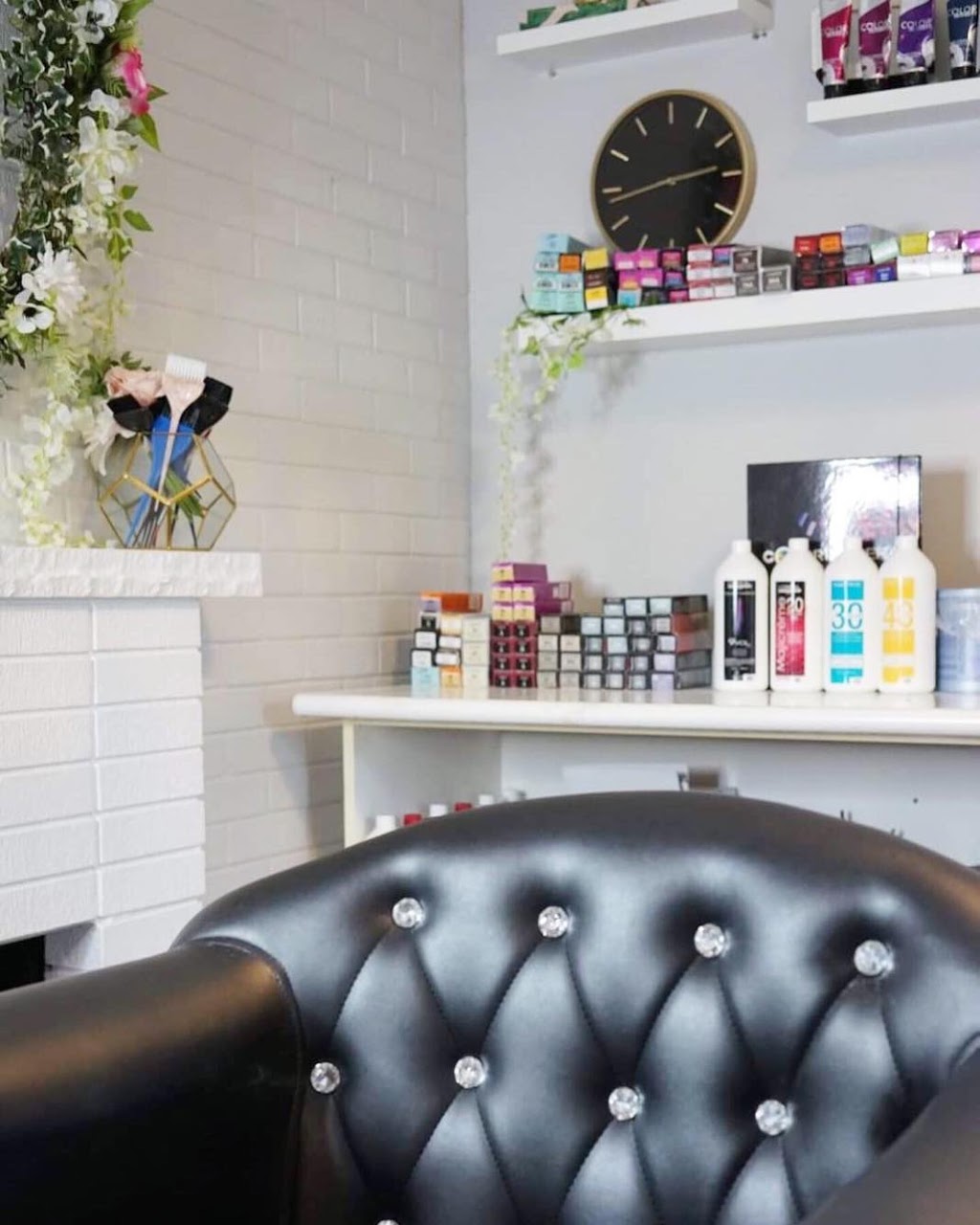 Rosie Rose Beauty | hair care | 4 Glendale Pl, Cambridge, ON N1S 3J1, Canada | 6474650930 OR +1 647-465-0930