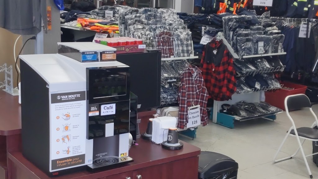 Surplus Économiques LEssentiel Économique | 105 Rue Principale, Sainte-Hénédine, QC G0S 2R0, Canada | Phone: (418) 504-0577