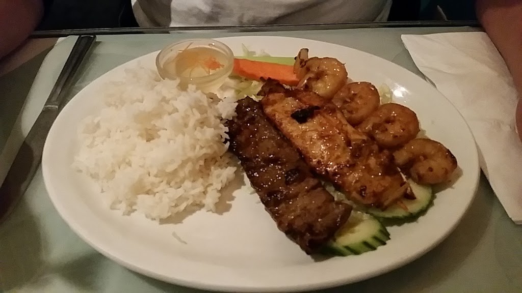 Restaurant Lune DAsie Enr | 26 Rue Hébert, Granby, QC J2G 7V5, Canada | Phone: (450) 777-1148