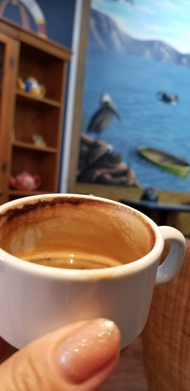 Pelican Rouge Cafe | 15142 North Bluff Rd, White Rock, BC V4B 5M1, Canada | Phone: (604) 541-8778