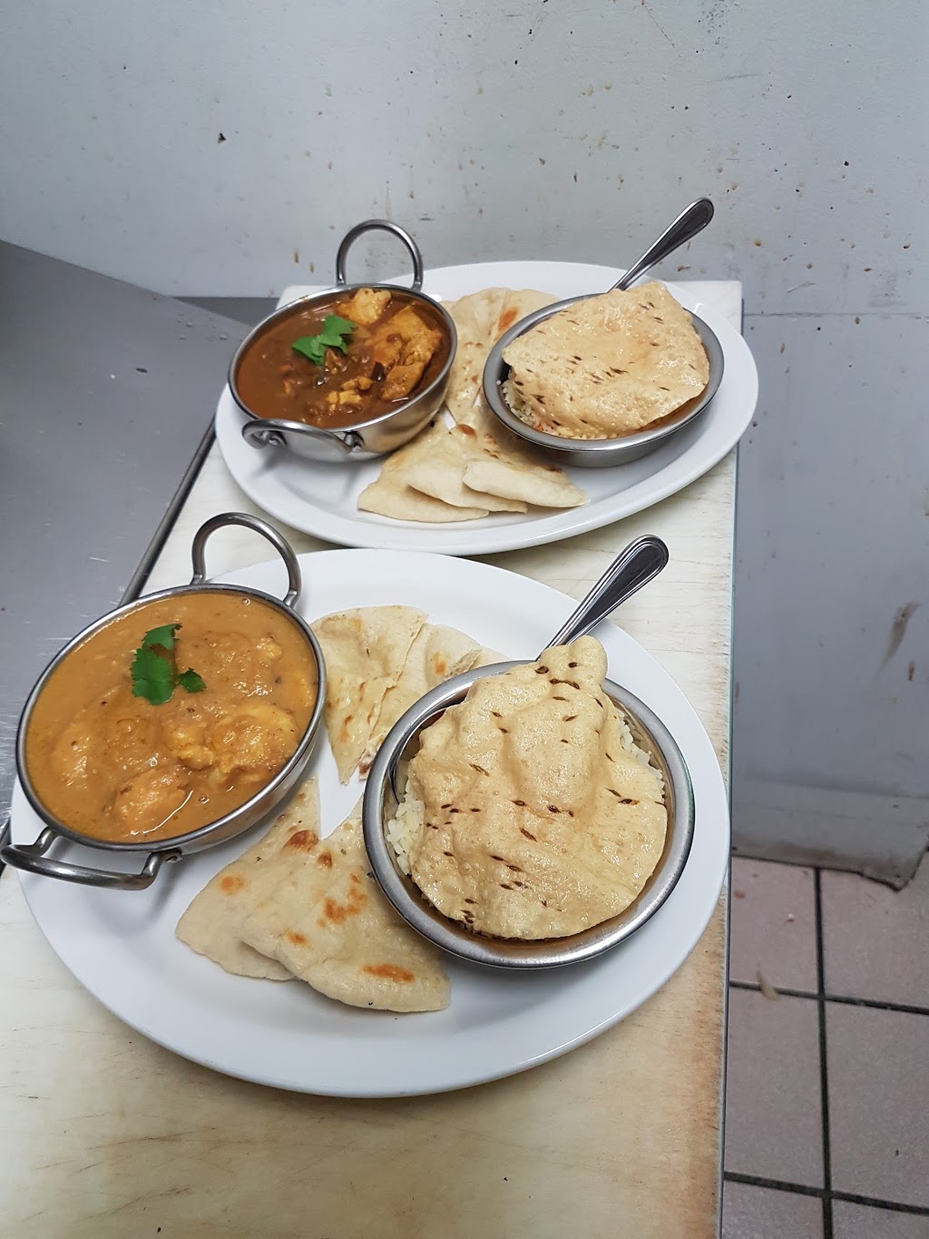 LINDSAYS AROMA . First Indian Restaurant in Lindsay. Butterchic | 32 Queen St, Lindsay, ON K9V 1G2, Canada | Phone: (705) 934-1002