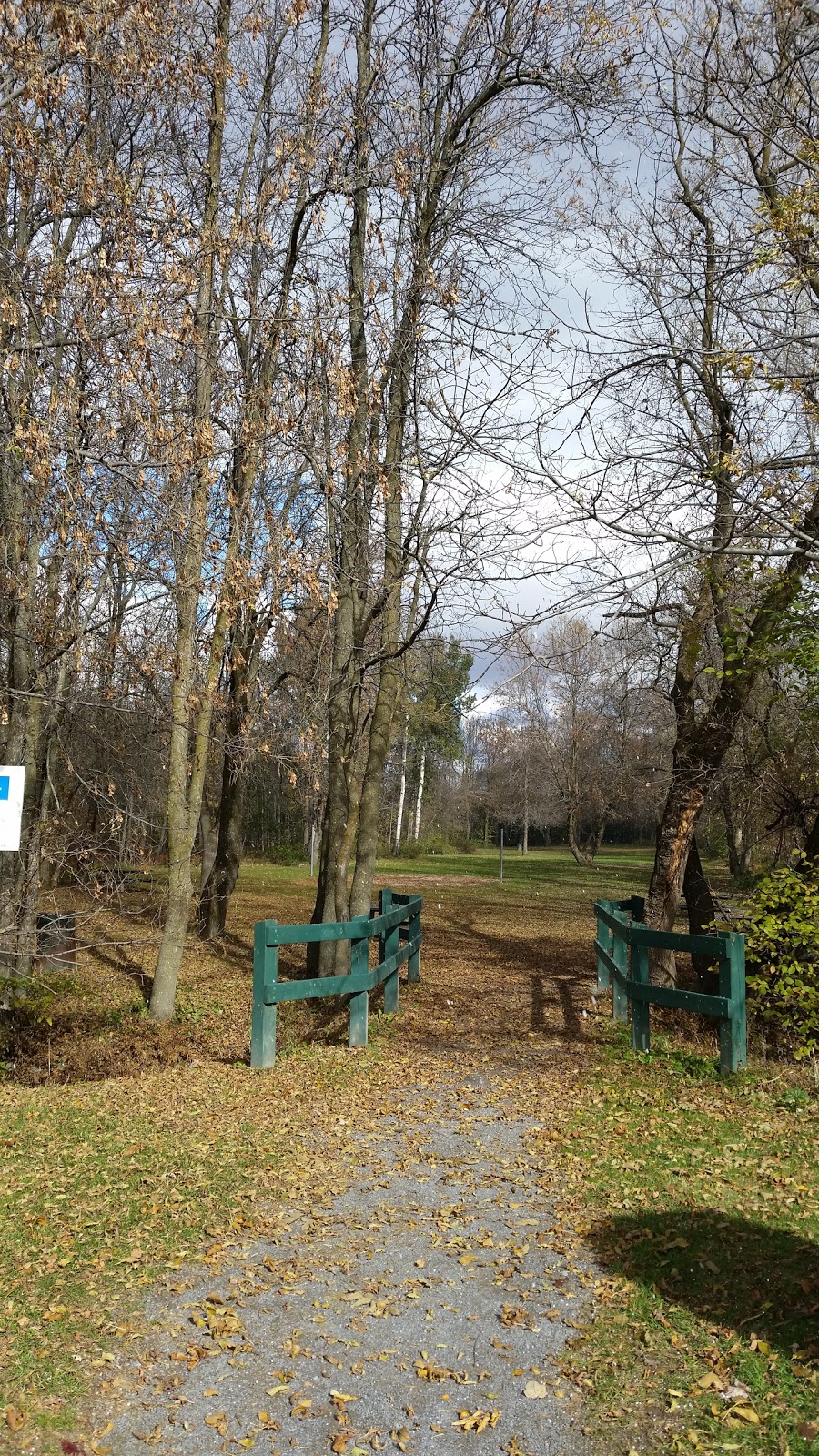 Parc et Centre Saint-Jean-Bosco | 249 Chemin du Golf East, Saint-Charles-Borromée, QC J6E 8L1, Canada | Phone: (450) 759-3362