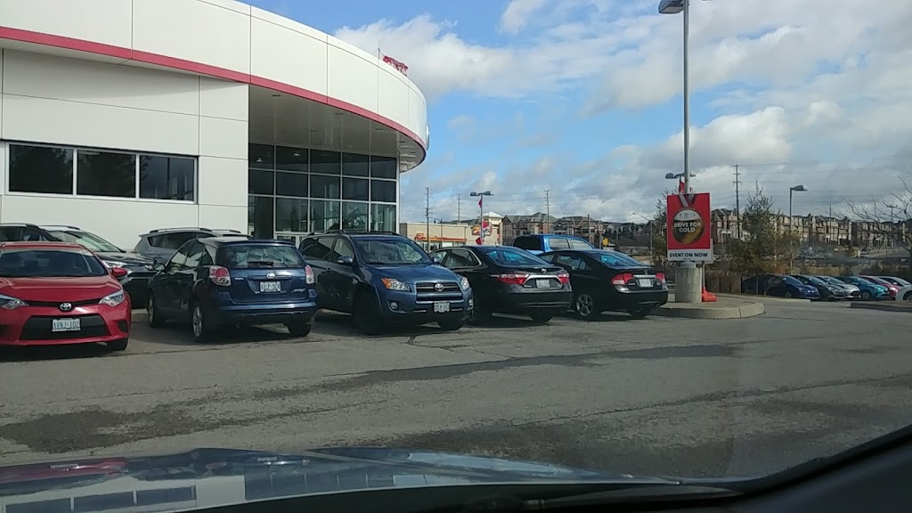 NewRoads Aurora Toyota | 669 Wellington St E, Aurora, ON L4G 0C9, Canada | Phone: (905) 727-1948