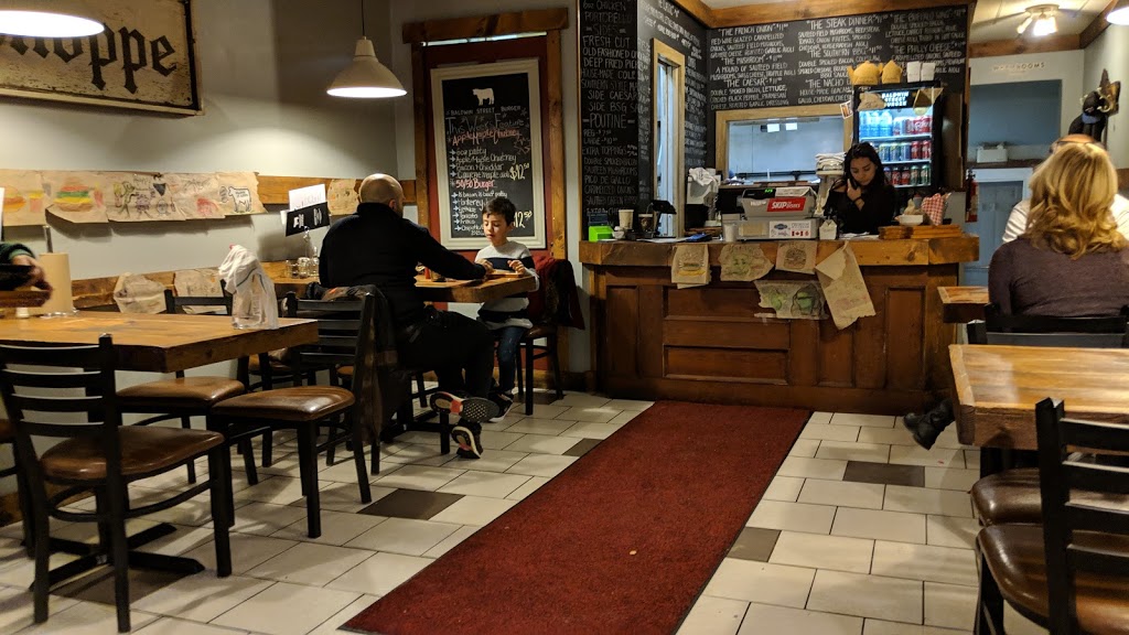 Baldwin Street Burger | 53a Baldwin St N, Whitby, ON L1M 1A2, Canada | Phone: (905) 425-3222