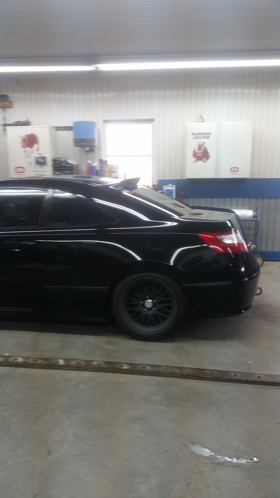 Carrosserie Mario Lessard Enr | 949 Rue Vachon, Thetford Mines, QC G6G 6J9, Canada | Phone: (418) 338-3657